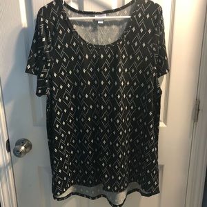 BOGO/50 LuLaRoe Classic T